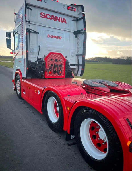 Scania R770 V8 NGS Special Interior. Only 110000 km. Air/ Air suspensiom. Hydr, system. - 牵引车:图2 Scania R770 V8 NGS Special Interior. Only 110000 km. Air/ Air suspensiom. Hydr, system. - 牵引车:图2