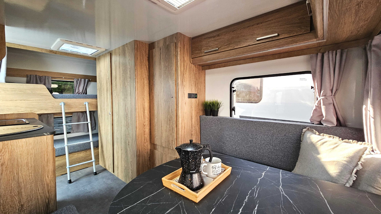 Nowy 2025 N-LAZUR Niewiadów dla 4os. - 旅行拖车:图4 Nowy 2025 N-LAZUR Niewiadów dla 4os. - 旅行拖车:图4