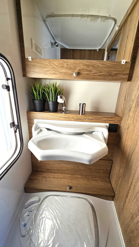 Nowy 2025 N-LAZUR Niewiadów dla 4os. - 旅行拖车:图5 Nowy 2025 N-LAZUR Niewiadów dla 4os. - 旅行拖车:图5