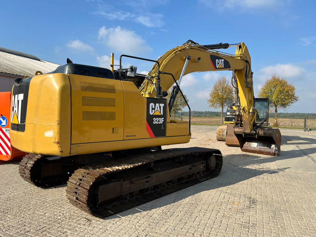 Caterpillar 323FL - 履带式挖掘机:图3 Caterpillar 323FL - 履带式挖掘机:图3