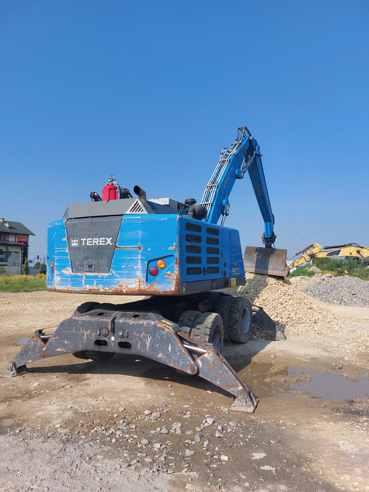 FUCHS MHL320 - 垃圾/ 工业叉装车:图2 FUCHS MHL320 - 垃圾/ 工业叉装车:图2