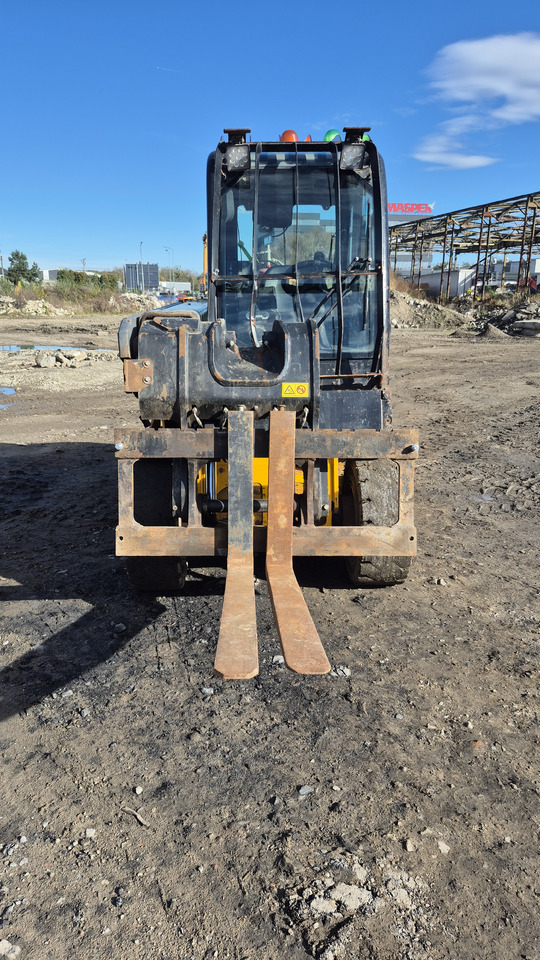 JCB TLT35D 2WD - 柴油叉车:图3 JCB TLT35D 2WD - 柴油叉车:图3