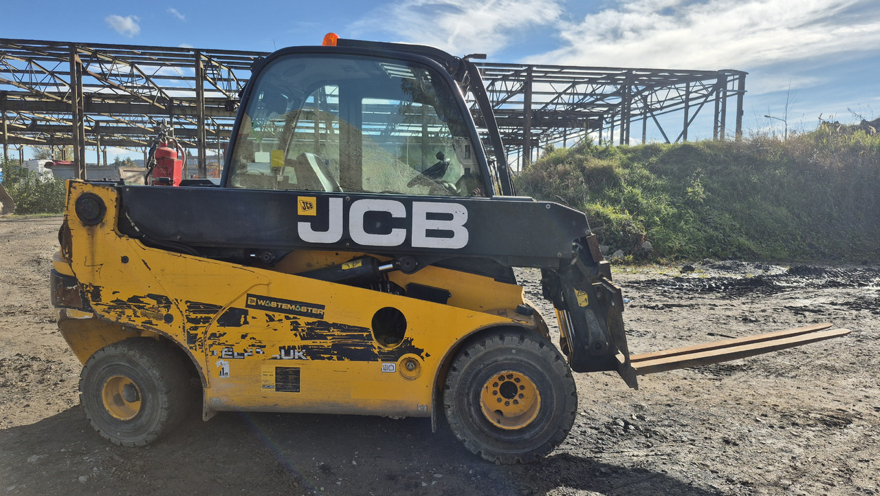 JCB TLT35D 2WD - 柴油叉车:图5 JCB TLT35D 2WD - 柴油叉车:图5