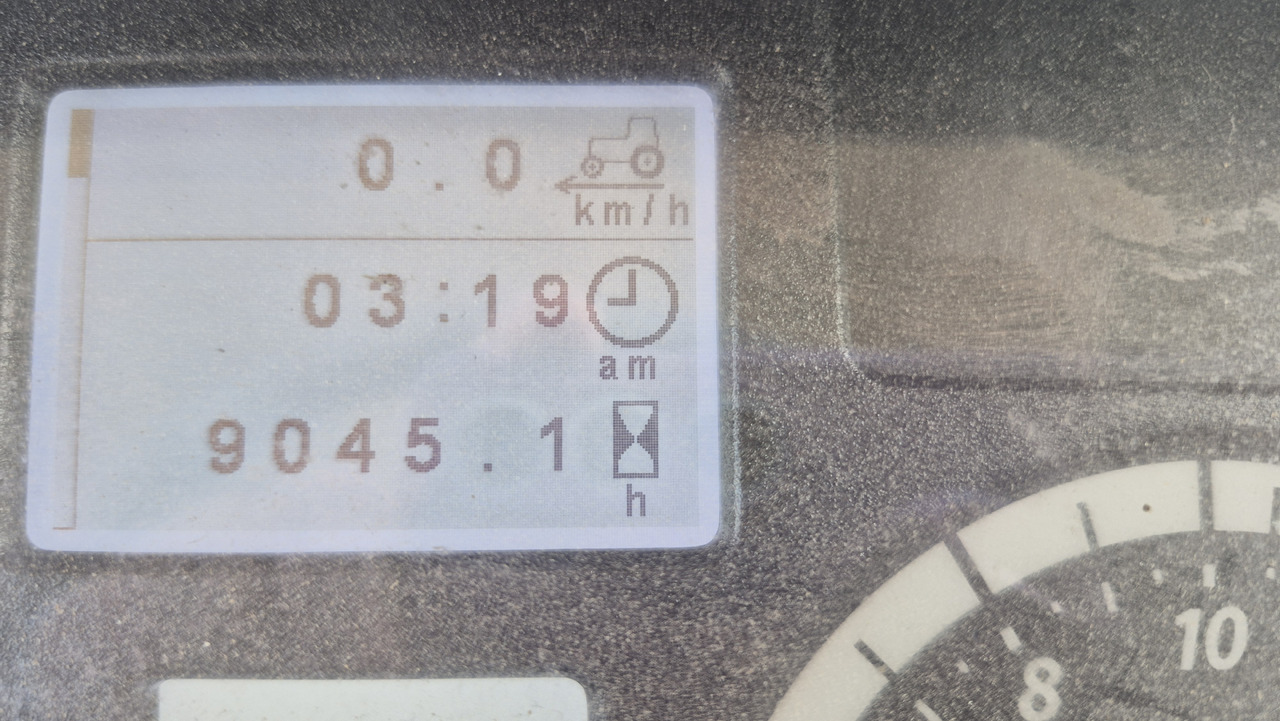 拖拉机 JOHN DEERE 6195M:图13 拖拉机 JOHN DEERE 6195M:图13