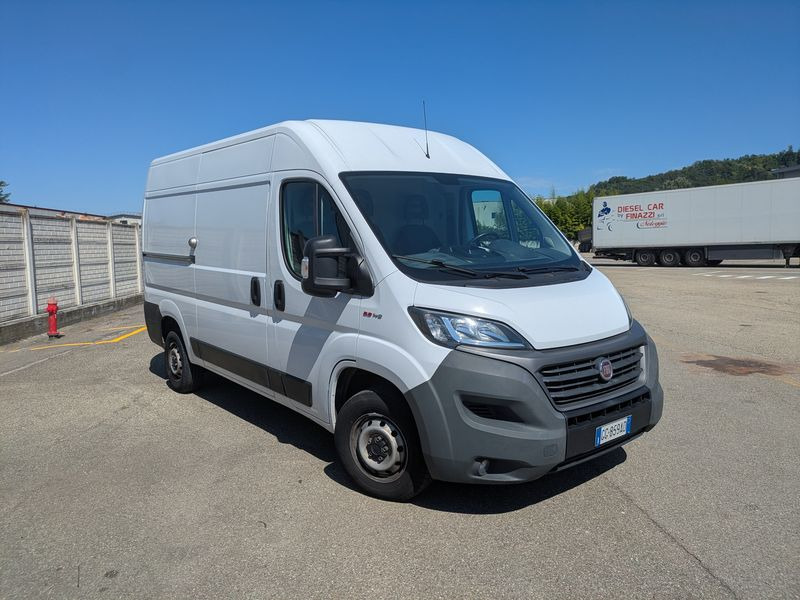 Furgone FIAT Ducato - 2021 furgone alto corto (L3H3) - 无侧窗厢式货车:图1 Furgone FIAT Ducato - 2021 furgone alto corto (L3H3) - 无侧窗厢式货车:图1