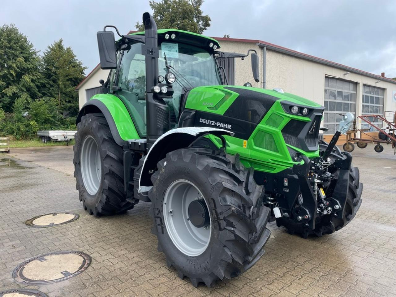 Deutz-Fahr 6170 POWERSHIFT - 拖拉机:图2 Deutz-Fahr 6170 POWERSHIFT - 拖拉机:图2