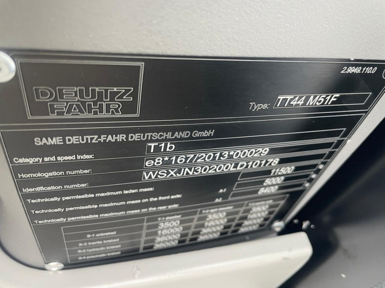 Deutz-Fahr 6170 POWERSHIFT - 拖拉机:图5 Deutz-Fahr 6170 POWERSHIFT - 拖拉机:图5