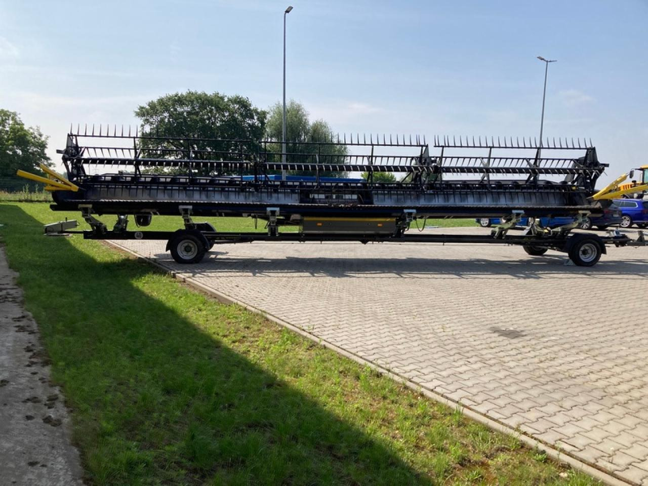 Geringhoff TRUFLEX RAZOR 40FT ZU FENDT IDEAL9 - 谷物收割装置:图3 Geringhoff TRUFLEX RAZOR 40FT ZU FENDT IDEAL9 - 谷物收割装置:图3