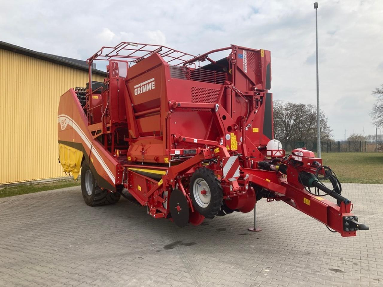 Grimme EVO 280 NEU - 马铃薯收获机:图3 Grimme EVO 280 NEU - 马铃薯收获机:图3