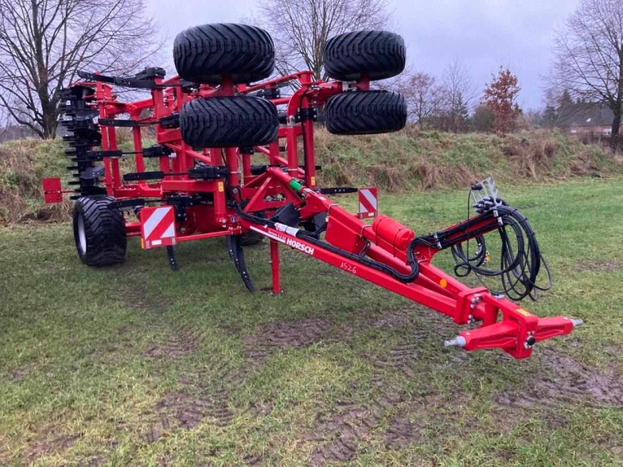 Horsch TERRANO 5.3GX - 耕耘机:图1 Horsch TERRANO 5.3GX - 耕耘机:图1