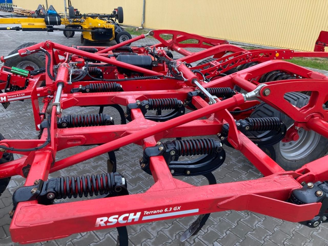 Horsch TERRANO 6.3GX - 耕耘机:图5 Horsch TERRANO 6.3GX - 耕耘机:图5