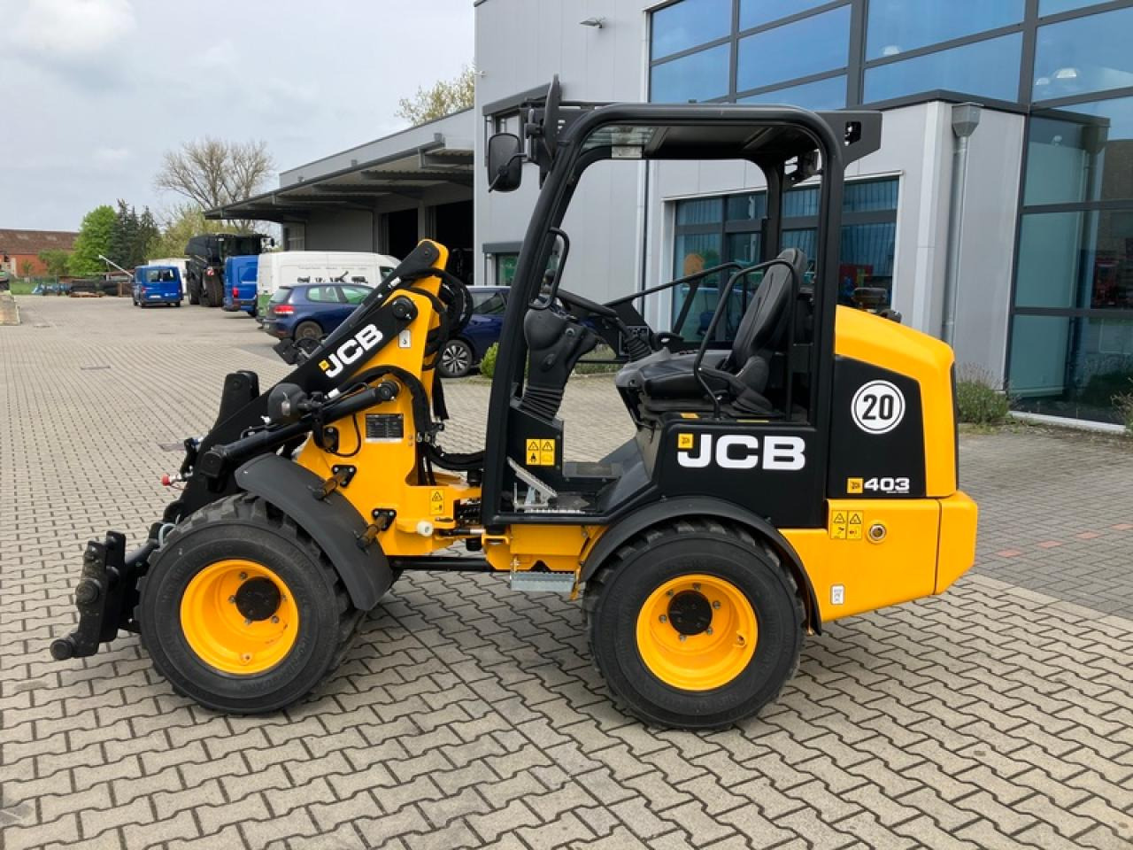 JCB 403 AGRI SMART POWER EURO-AUFNAHME - 轮式装载机:图2 JCB 403 AGRI SMART POWER EURO-AUFNAHME - 轮式装载机:图2