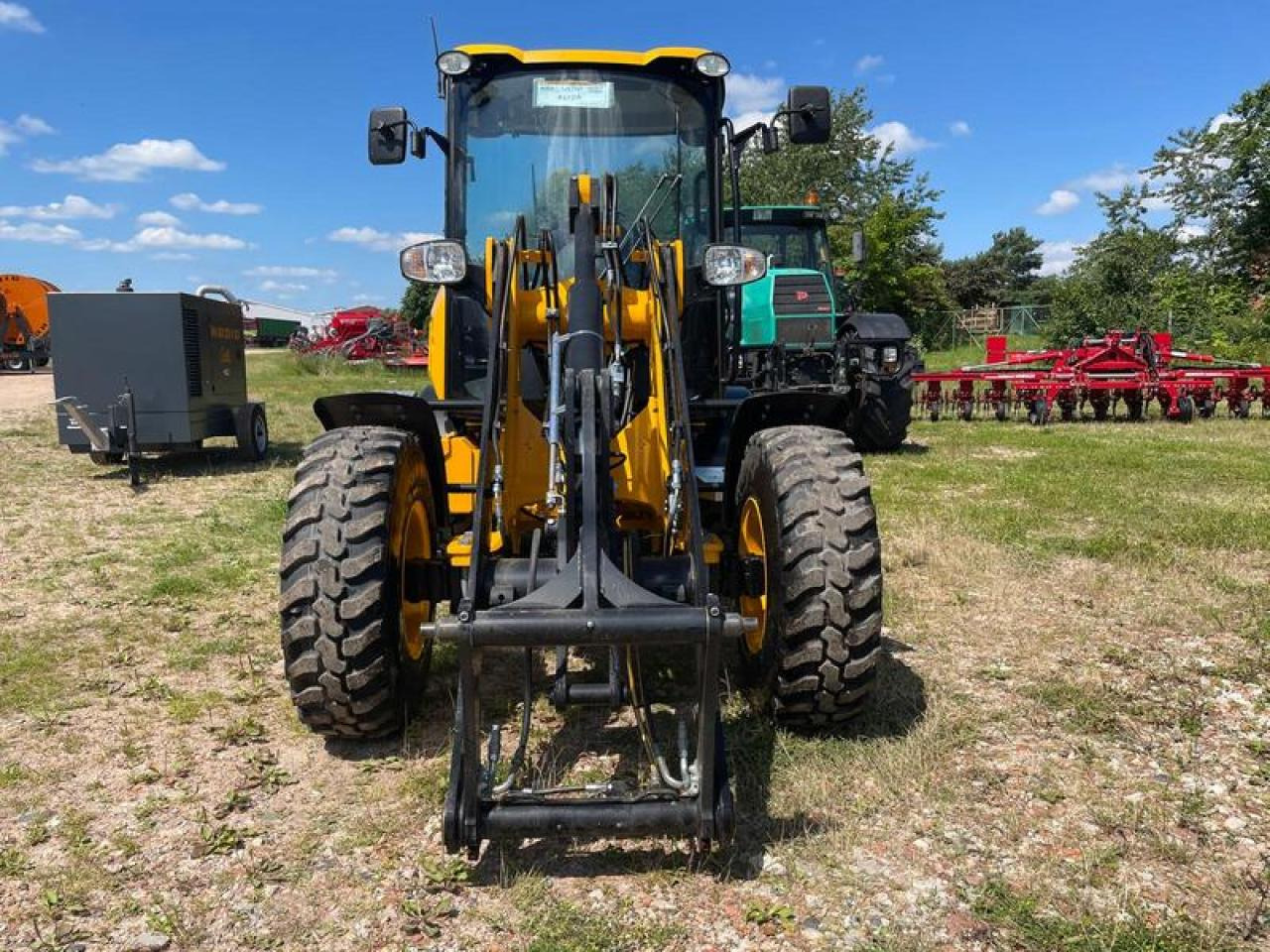 JCB 406 AGRI STUFE V AKTION - 轮式装载机:图3 JCB 406 AGRI STUFE V AKTION - 轮式装载机:图3