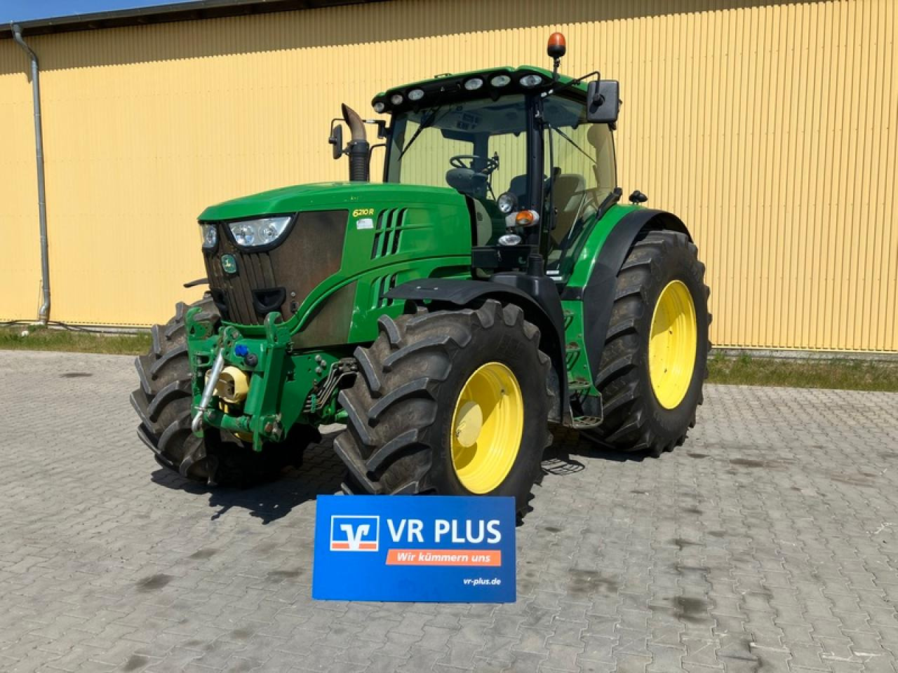 John Deere 6210R AUTOPOWER - 拖拉机:图1 John Deere 6210R AUTOPOWER - 拖拉机:图1
