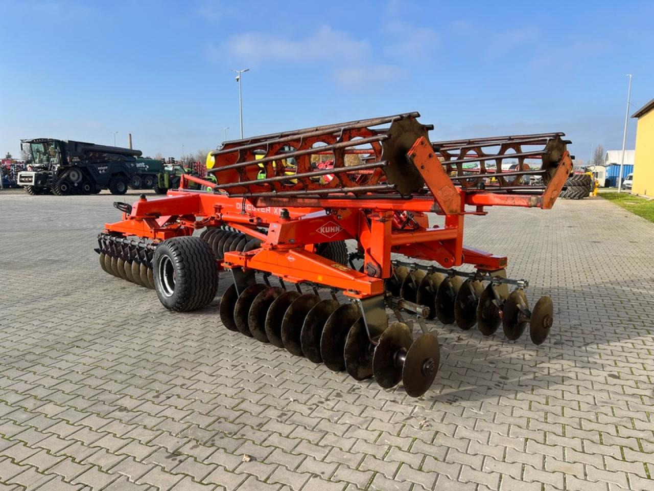 Kuhn XM 36/660 - 圆盘耙:图2 Kuhn XM 36/660 - 圆盘耙:图2