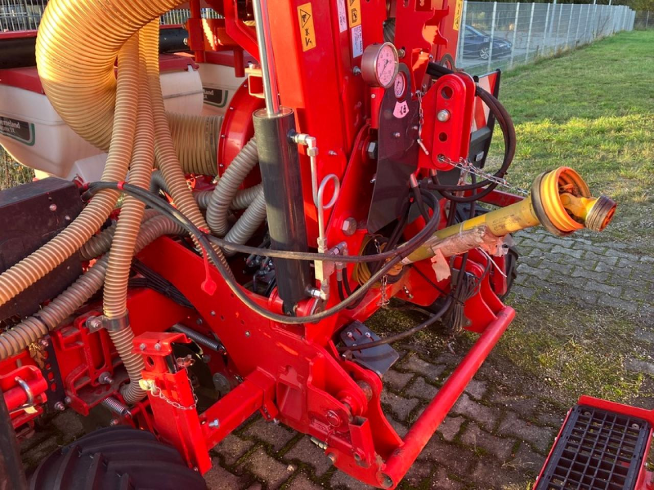 Kverneland OPTIMA 12 SX + FRONTTANK//GEOSEED - 精准播种机:图5 Kverneland OPTIMA 12 SX + FRONTTANK//GEOSEED - 精准播种机:图5