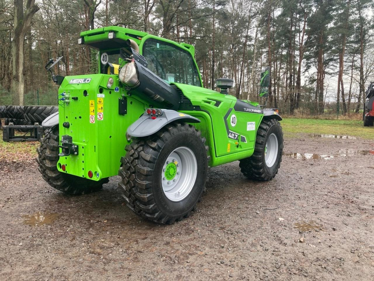 Merlo TF 42.7-145 - 伸缩臂叉装车:图4 Merlo TF 42.7-145 - 伸缩臂叉装车:图4