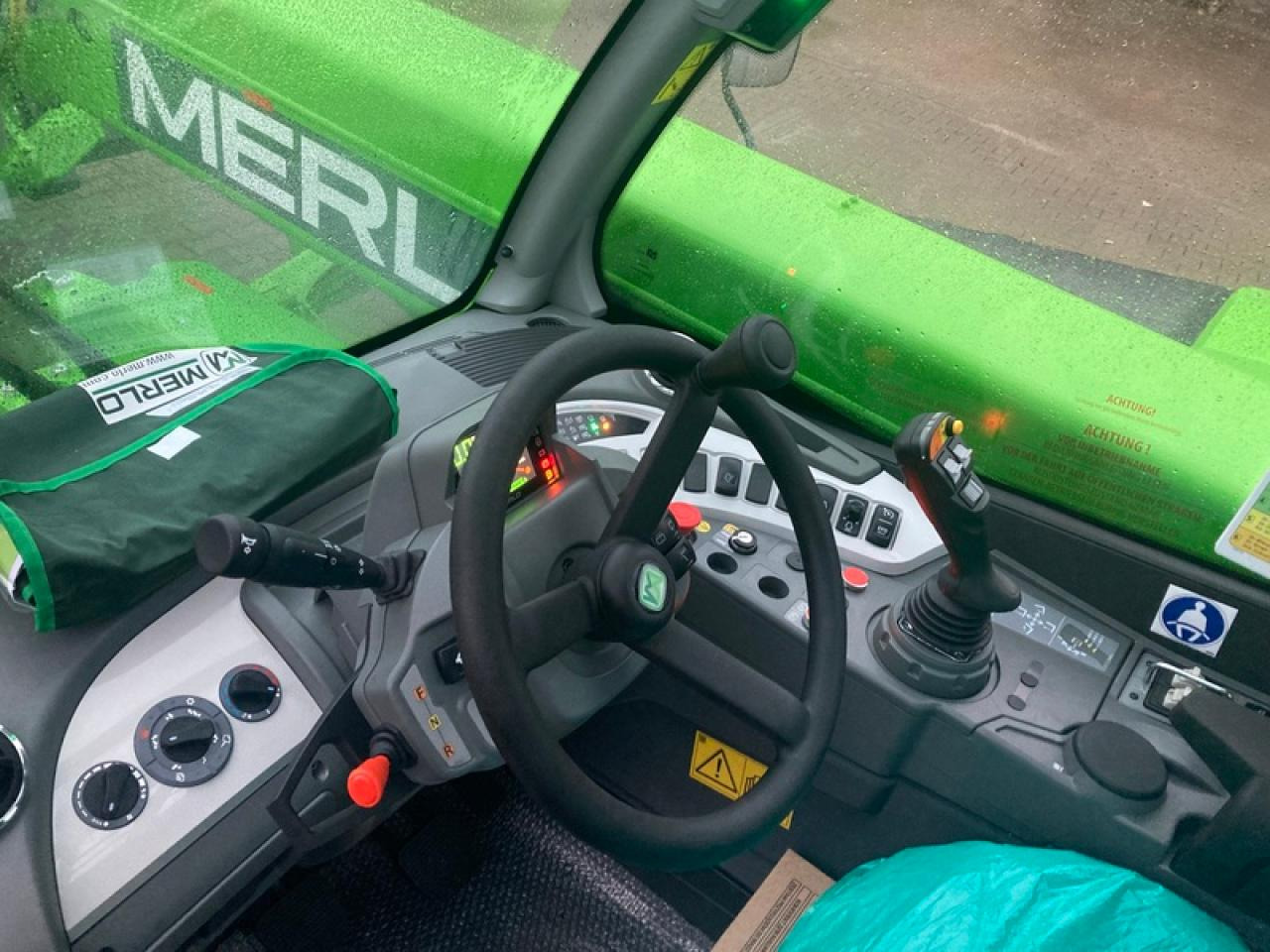 Merlo TF35.11TT - 伸缩臂叉装车:图5 Merlo TF35.11TT - 伸缩臂叉装车:图5