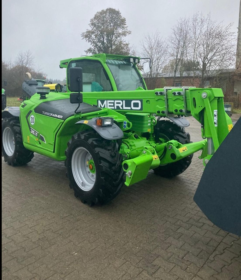 Merlo TF35.11TT - 伸缩臂叉装车:图1 Merlo TF35.11TT - 伸缩臂叉装车:图1