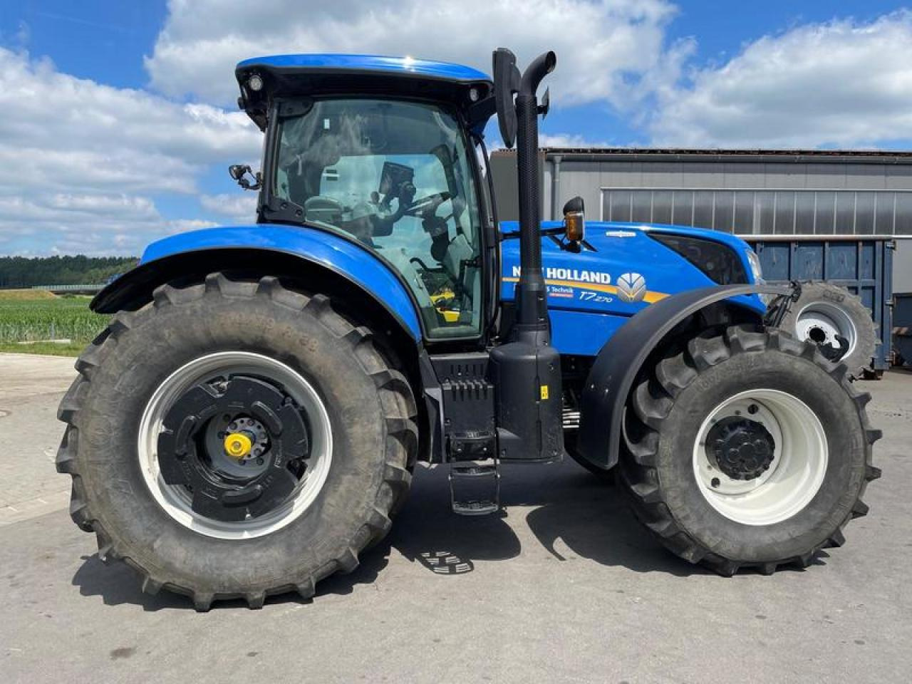 New Holland T 7.270 AUTOCOMMAND AKTION - 拖拉机:图4 New Holland T 7.270 AUTOCOMMAND AKTION - 拖拉机:图4