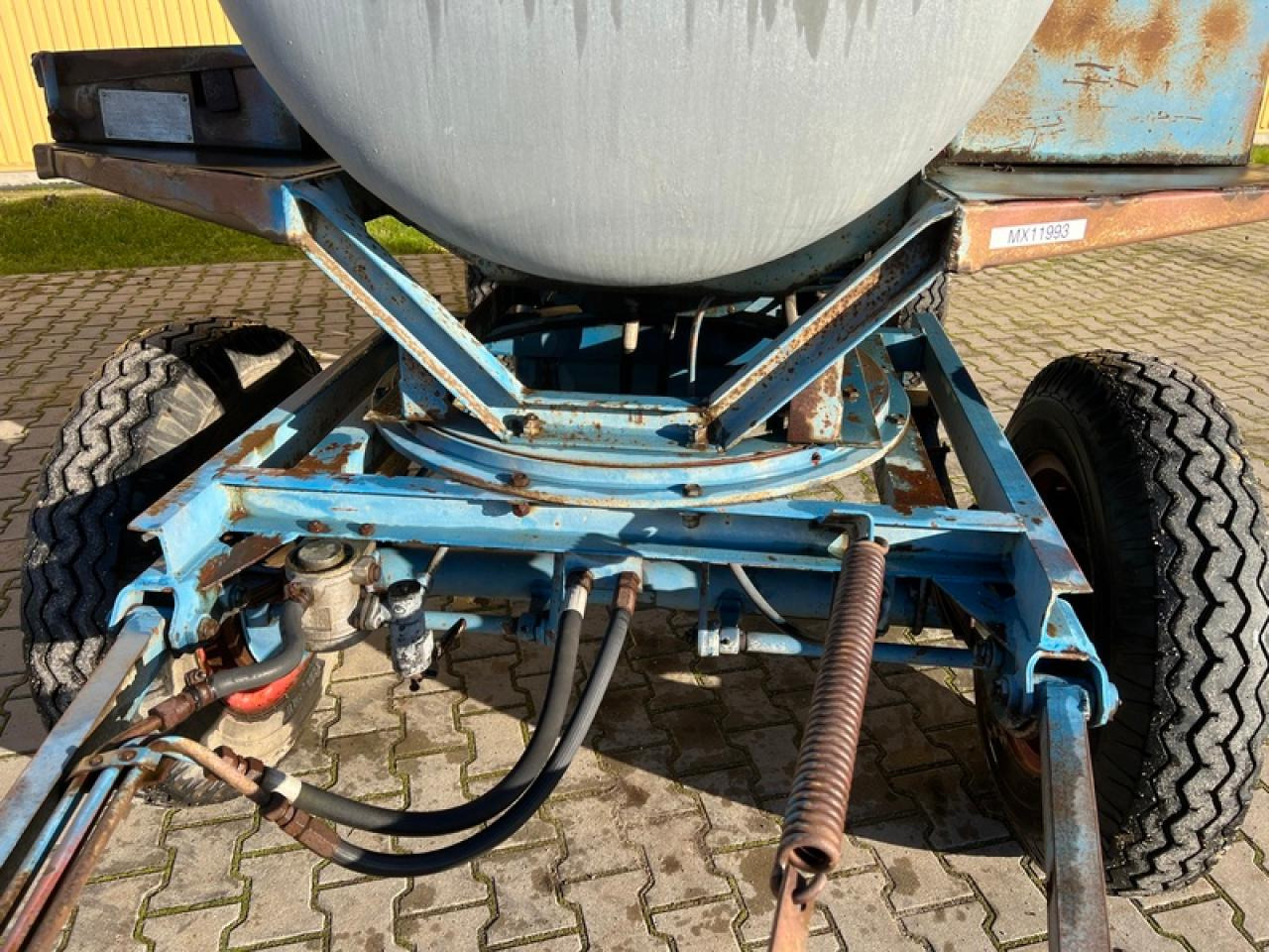 TANKWAGEN VEB WITTENBERGE - 全挂车:图5 TANKWAGEN VEB WITTENBERGE - 全挂车:图5