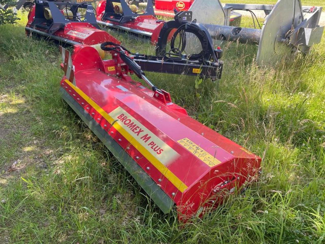 Vicon BROMEX MP 250 - 边缘割草机:图3 Vicon BROMEX MP 250 - 边缘割草机:图3