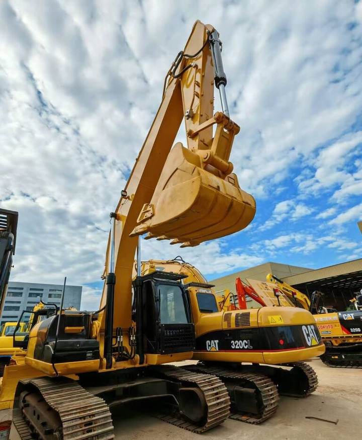 Caterpillar 320CL - 轮式挖掘机:图1 Caterpillar 320CL - 轮式挖掘机:图1