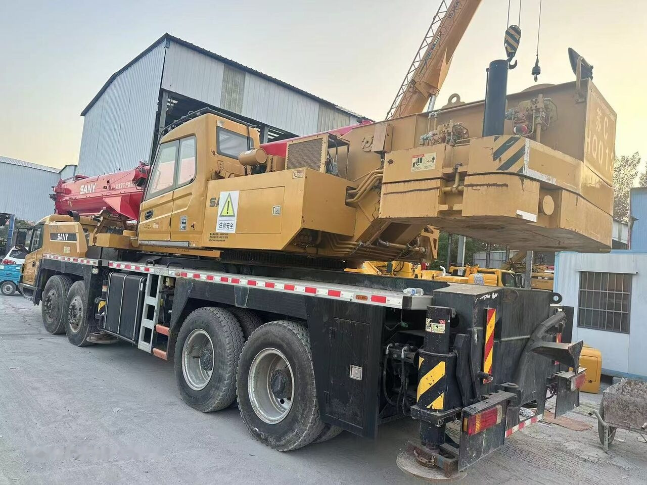 Palfinger Sany Used STC550 Truck Mounted Crane China 50 Ton 100 Ton Capacities - 移动式起重机:图2 Palfinger Sany Used STC550 Truck Mounted Crane China 50 Ton 100 Ton Capacities - 移动式起重机:图2