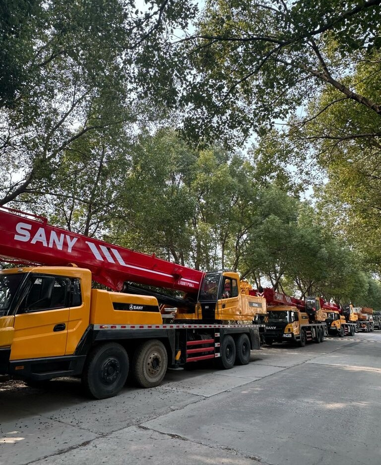 Sany Hot sale new model used Sany Heavy Industry STC550 55 ton truck - 移动式起重机:图1 Sany Hot sale new model used Sany Heavy Industry STC550 55 ton truck - 移动式起重机:图1