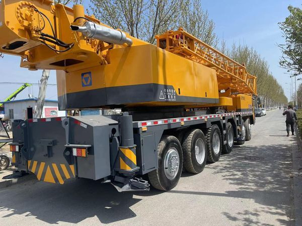 XCMG QY100K QY100K-II QY90K 100T 100ton 90 80 70 50 - 移动式起重机:图4 XCMG QY100K QY100K-II QY90K 100T 100ton 90 80 70 50 - 移动式起重机:图4