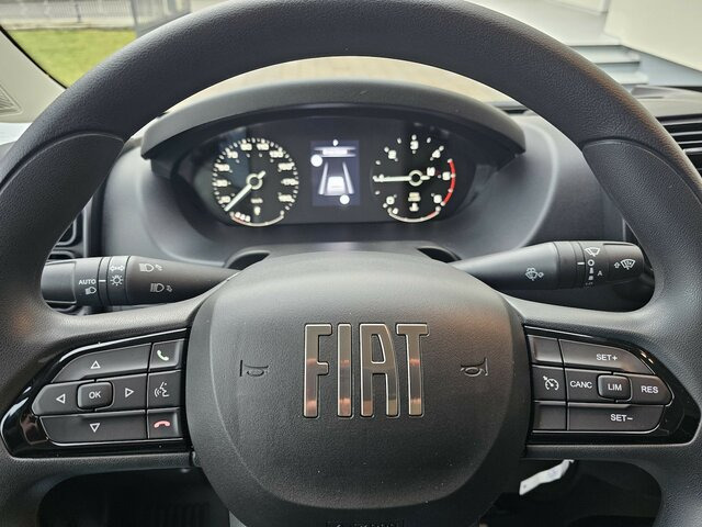 FIAT Ducato 35 Automatik L3H2 13m³ LED 260° CarPlay... - 无侧窗厢式货车:图4 FIAT Ducato 35 Automatik L3H2 13m³ LED 260° CarPlay... - 无侧窗厢式货车:图4