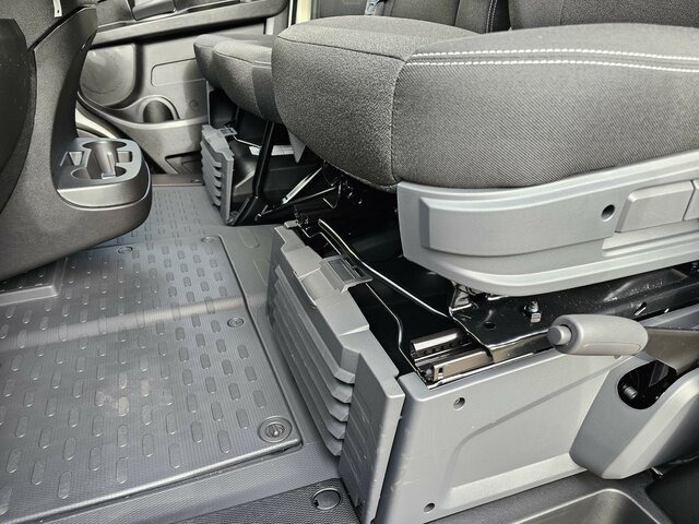 FIAT Ducato 35 L3H2 MAXI 13m³ 180 teilverglast... - 无侧窗厢式货车:图3 FIAT Ducato 35 L3H2 MAXI 13m³ 180 teilverglast... - 无侧窗厢式货车:图3