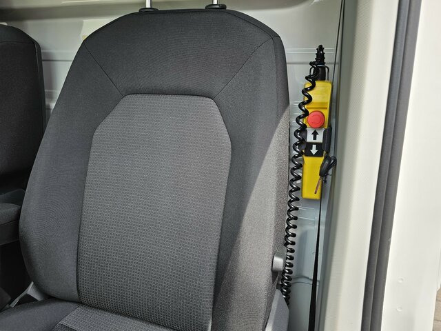 MAN TGE 3.140 Dreiseitenkipper Facelift sofort! - 翻斗货车:图4 MAN TGE 3.140 Dreiseitenkipper Facelift sofort! - 翻斗货车:图4