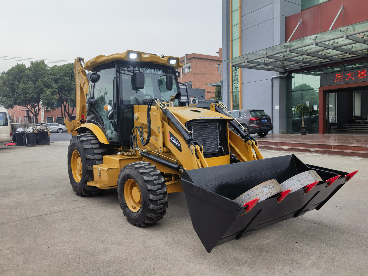 Cat 420F backhoe loader - 反铲装载机:图3 Cat 420F backhoe loader - 反铲装载机:图3