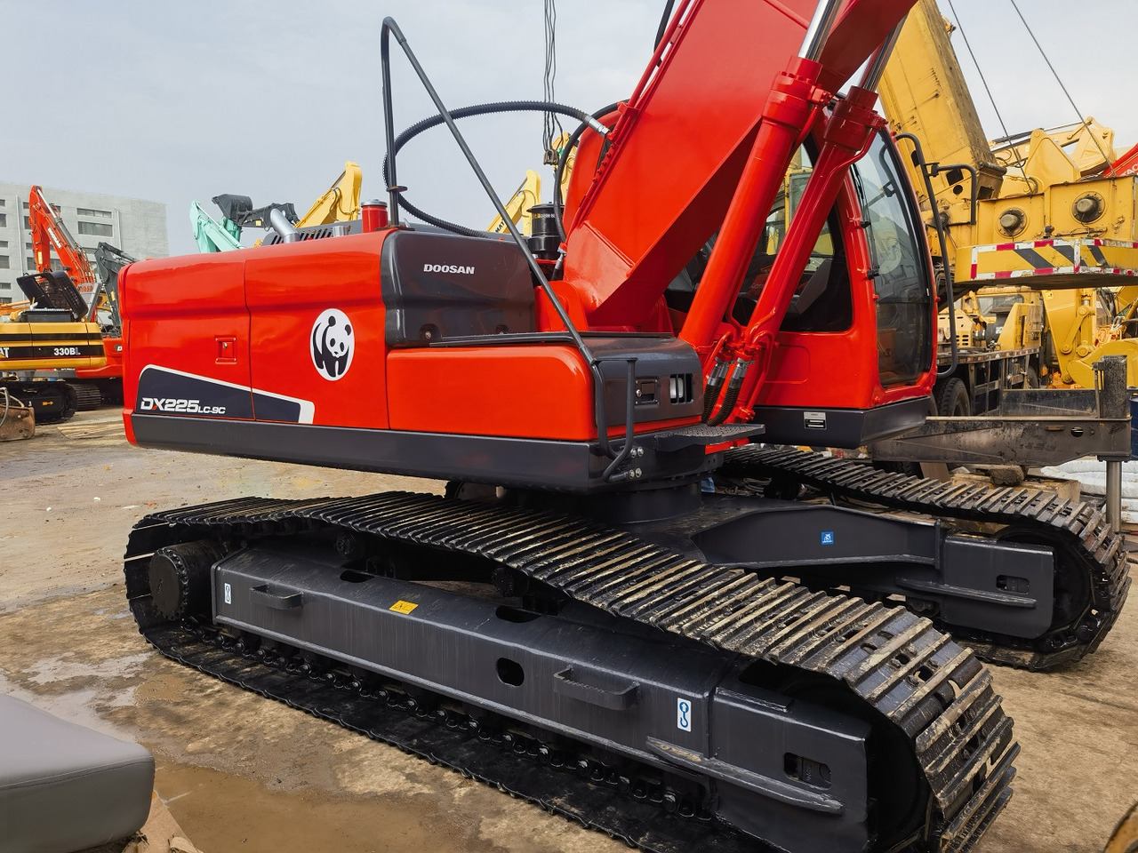 Doosan Dx225 Crawler Excavator - 履带式挖掘机:图4 Doosan Dx225 Crawler Excavator - 履带式挖掘机:图4