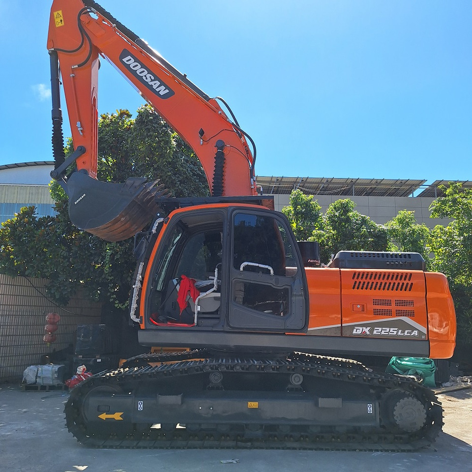 Doosan Dx225LCA Crawler Excavator - 履带式挖掘机:图2 Doosan Dx225LCA Crawler Excavator - 履带式挖掘机:图2