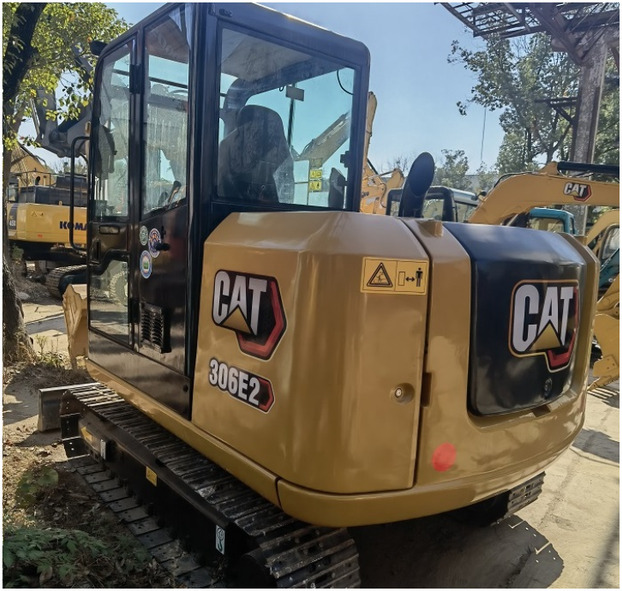 Good Condition Excavator Used Caterpillar 306E2 used excavators japan for sale in shanghai yard - 履带式挖掘机:图5 Good Condition Excavator Used Caterpillar 306E2 used excavators japan for sale in shanghai yard - 履带式挖掘机:图5