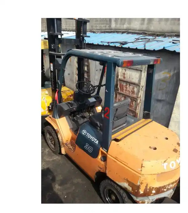 柴油叉车 Good condition used Toyota 3 ton forklift trucks FD30 forklift second hand for sale：图1