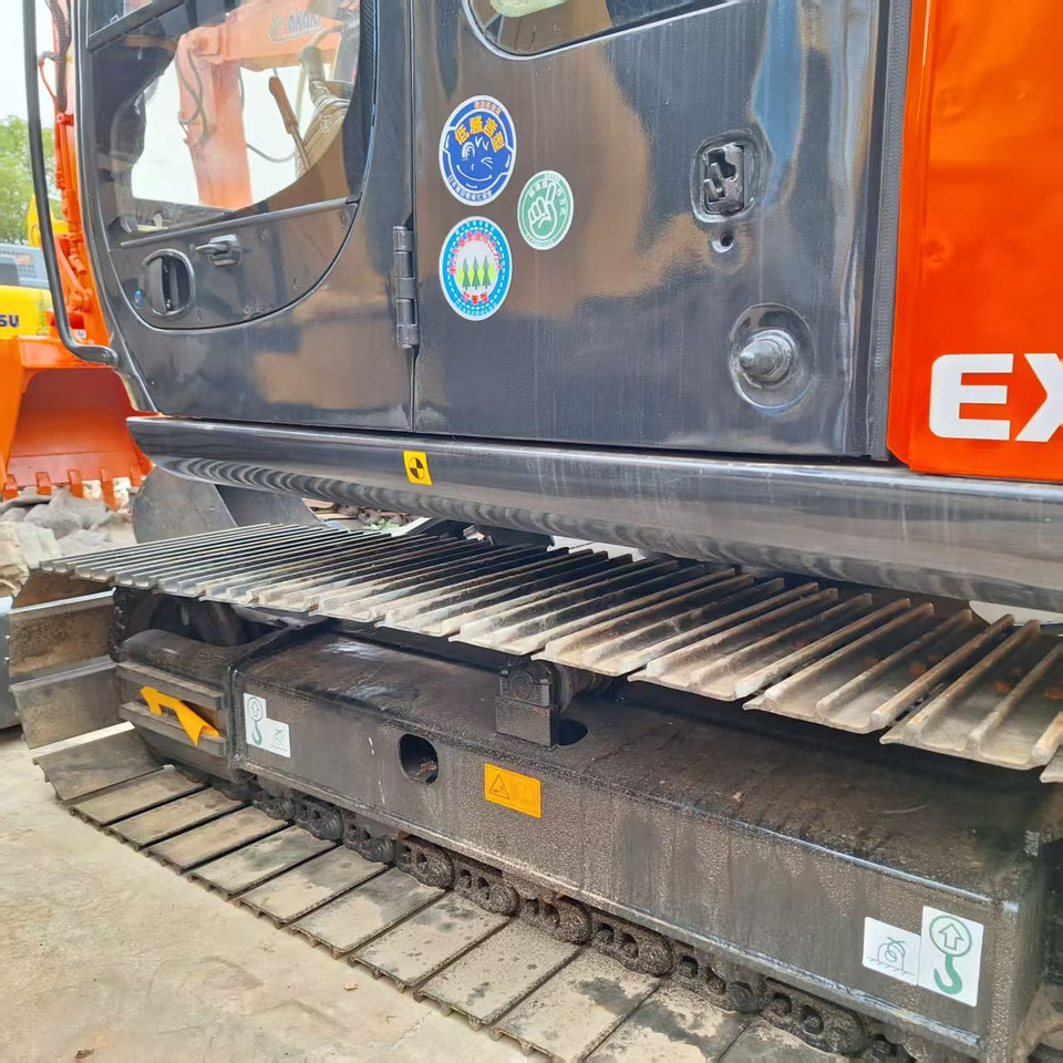 Hitachi EX60 Excavator - 履带式挖掘机:图5 Hitachi EX60 Excavator - 履带式挖掘机:图5
