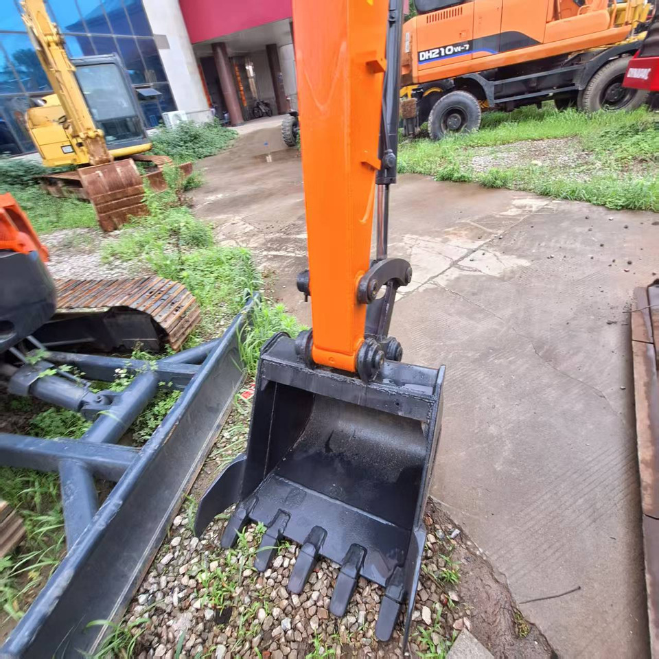 Hitachi ZX50 Excavator - 履带式挖掘机:图5 Hitachi ZX50 Excavator - 履带式挖掘机:图5