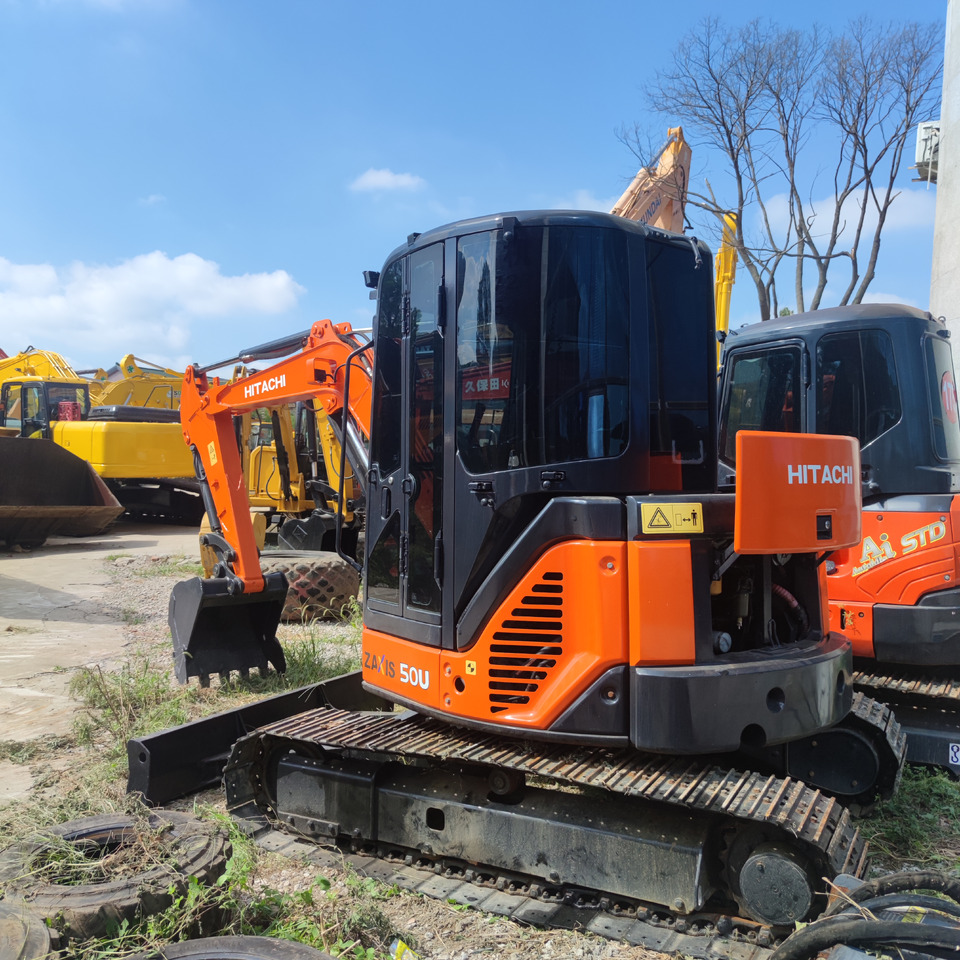 Hitachi ZX50U Excavator - 履带式挖掘机:图1 Hitachi ZX50U Excavator - 履带式挖掘机:图1