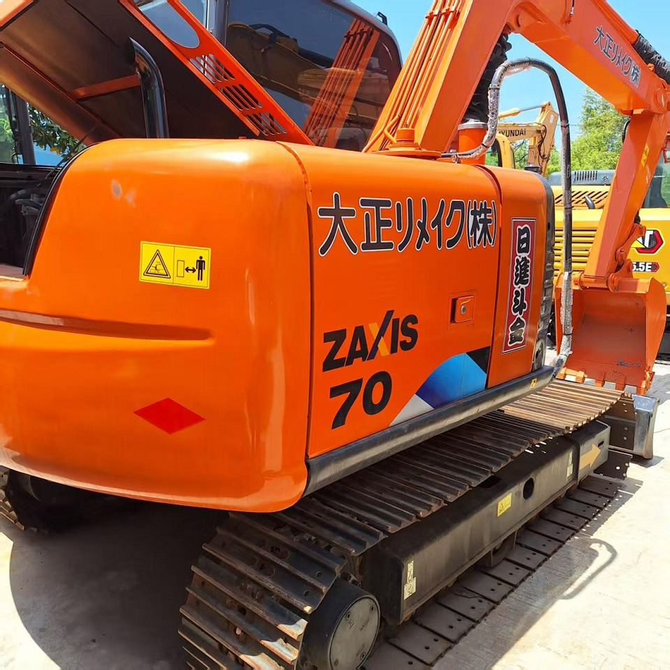 Hitachi ZX70 Excavator - 履带式挖掘机:图1 Hitachi ZX70 Excavator - 履带式挖掘机:图1