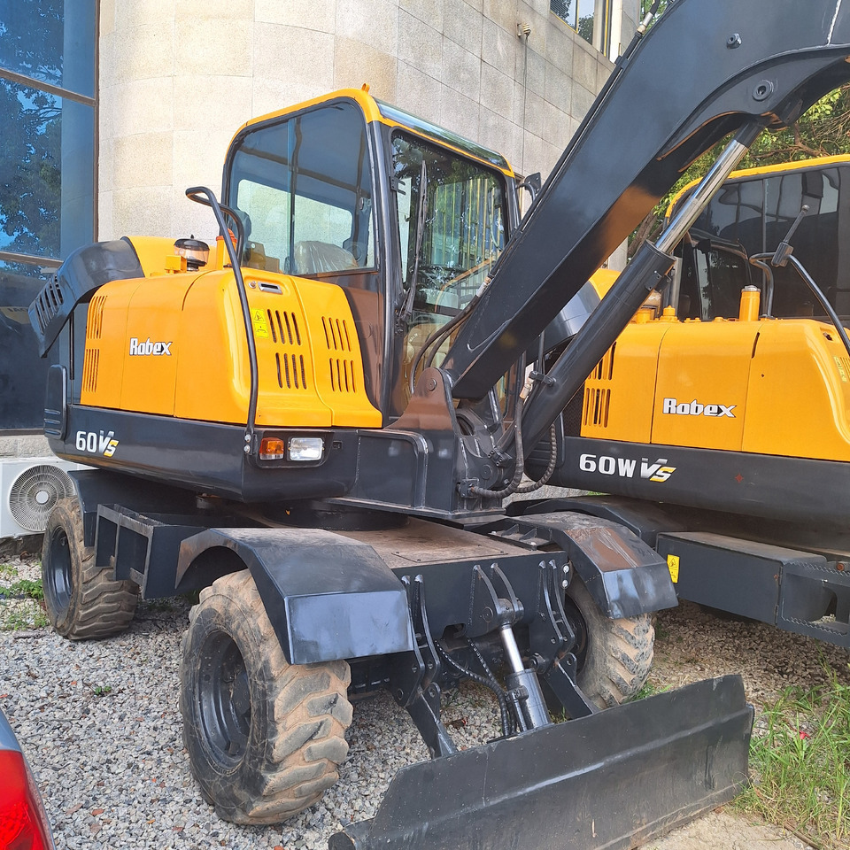 Hyundai 60vs excavator - 轮式挖掘机:图5 Hyundai 60vs excavator - 轮式挖掘机:图5