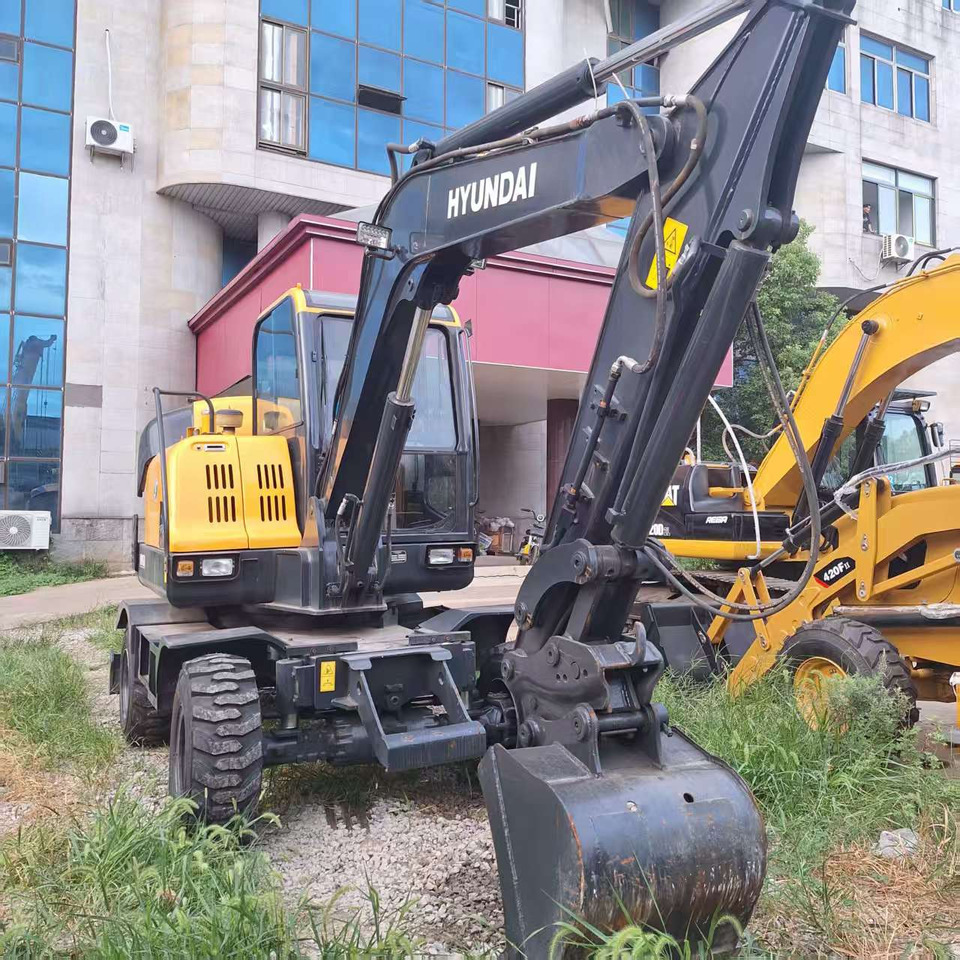 Hyundai HW60 excavator - 轮式挖掘机:图1 Hyundai HW60 excavator - 轮式挖掘机:图1