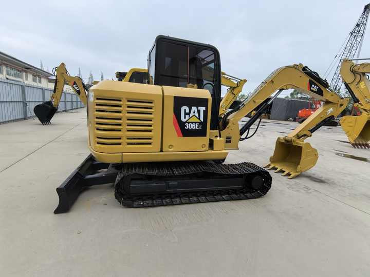 Japan original 6 ton mini used caterpillar cat 306E2 excavator in Shanghai for sale - 履带式挖掘机:图5 Japan original 6 ton mini used caterpillar cat 306E2 excavator in Shanghai for sale - 履带式挖掘机:图5