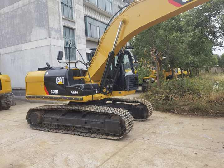 Japanese Used CAT 320 Excavator Caterpillar 20 Ton Earth-moving Machinery Cheap Used CAT320D CAT320D2 Excavator for Sale - 挖掘机:图5 Japanese Used CAT 320 Excavator Caterpillar 20 Ton Earth-moving Machinery Cheap Used CAT320D CAT320D2 Excavator for Sale - 挖掘机:图5