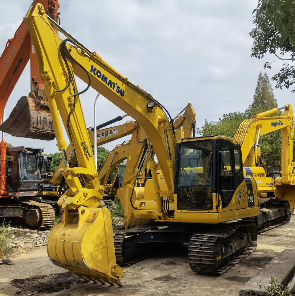 Komatsu PC130-7 Excavator - 履带式挖掘机:图2 Komatsu PC130-7 Excavator - 履带式挖掘机:图2