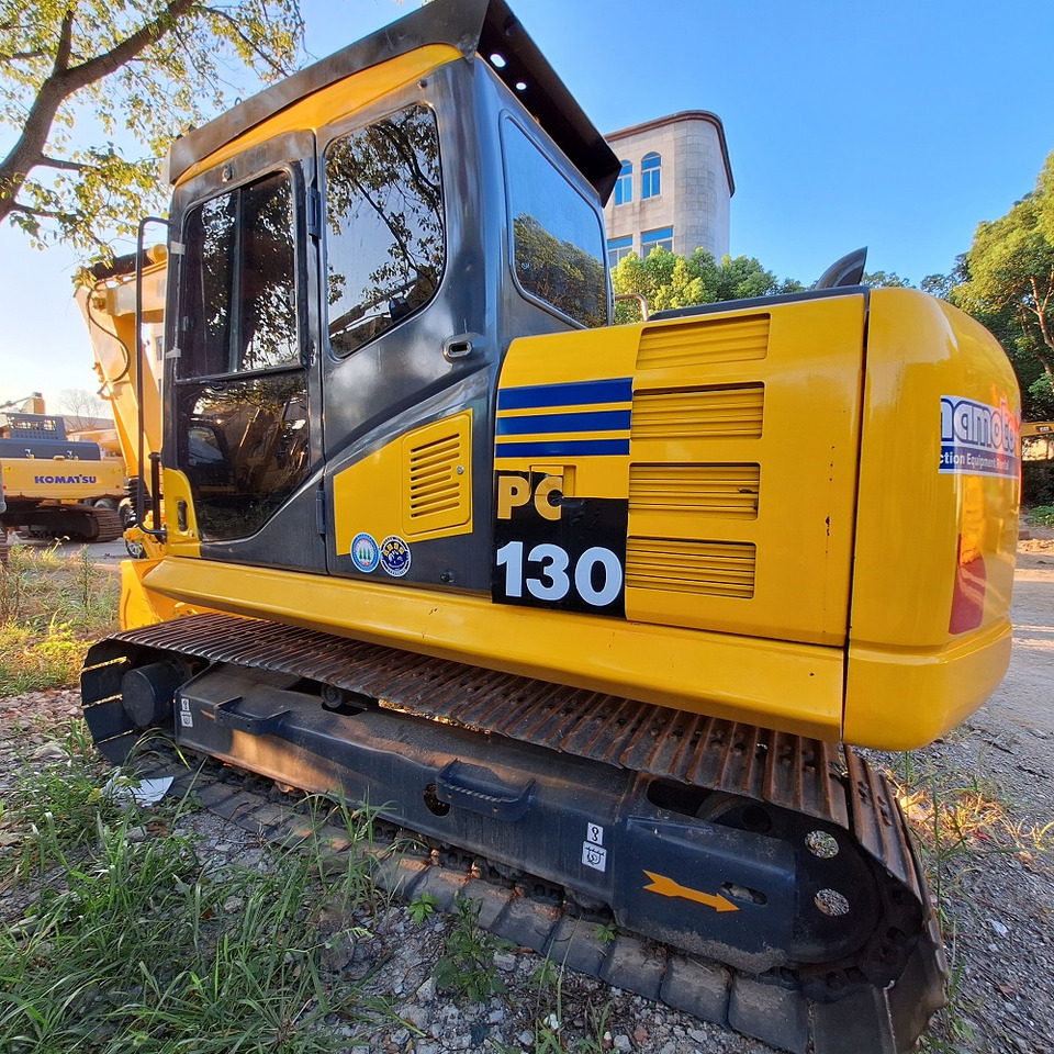 Komatsu PC130 Excavator - 履带式挖掘机:图1 Komatsu PC130 Excavator - 履带式挖掘机:图1