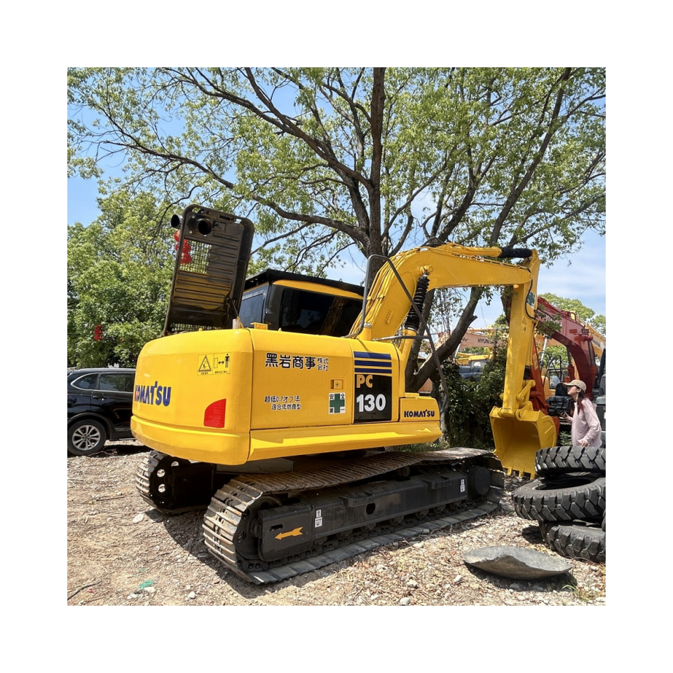 Komatsu PC130 Excavator - 履带式挖掘机:图1 Komatsu PC130 Excavator - 履带式挖掘机:图1