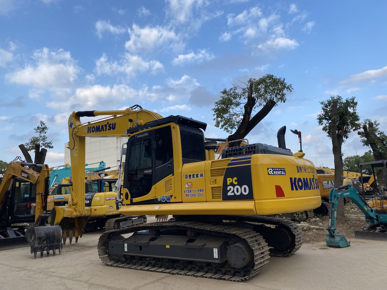 Komatsu PC200-8 Excavator - 履带式挖掘机:图3 Komatsu PC200-8 Excavator - 履带式挖掘机:图3